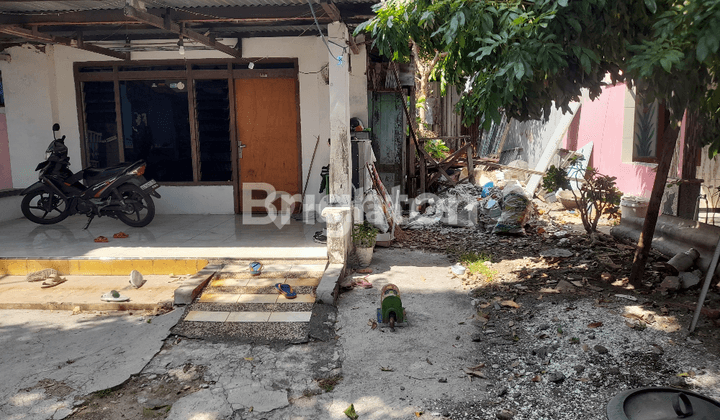 RUMAH 1LT DAERAH WIYUNG 2