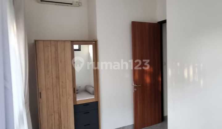 Dijual Rumah Dekat Stasiun Sudimara Tangerang Selatan 2