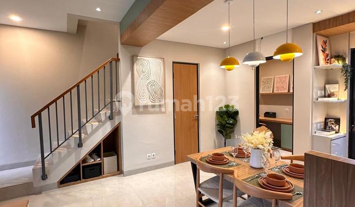 Dijual Rumah Dekat Stasiun KRL Bintaro Dijual Rumah Dekat Stasiun KRL Bintaro
