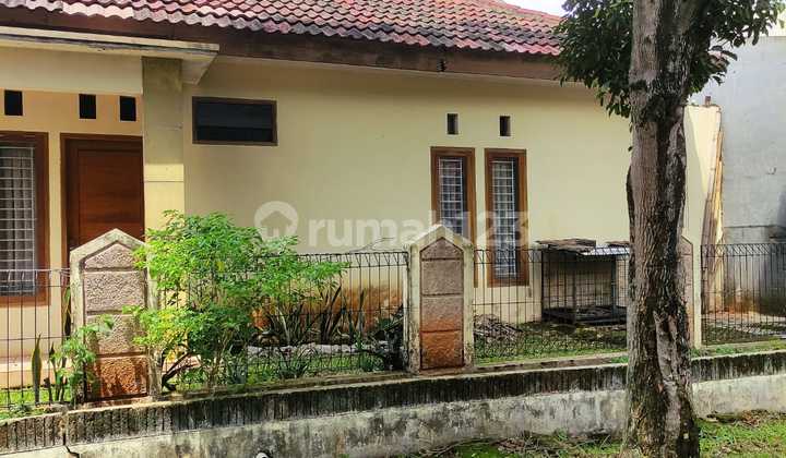 Dijual rumah di Nusaloka BSD Tangerang Selatan Dijual rumah di Nusaloka BSD Tangerang Selatan