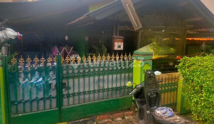 Dijual Rumah Pinggir Jalan Jombang Raya Tangerang Selatan 2