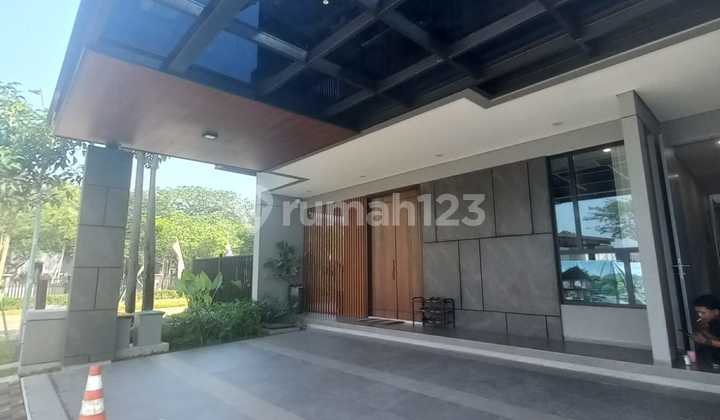 Rumah Mewah Lokasi Premium Dekat Tol Parigi dan Rspi Bintaro Rumah Mewah Lokasi Premium Dekat Tol Parigi dan Rspi Bintaro