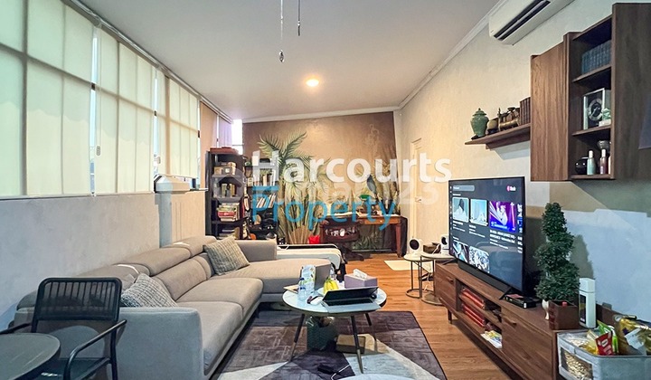 Beautiful House Ready to Occupy in Cinere 2