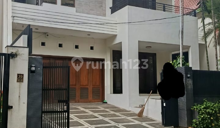 Rumah Bagus Siap Huni di Pondok Indah Rumah Bagus Siap Huni di Pondok Indah