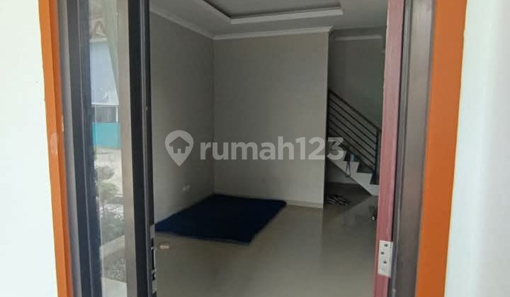 Rumah Cantik 2 Lantai Dalam Clustere Siap Jadi Milik Anda Rumah Bagus SHM 2