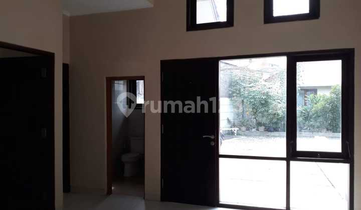 Cheapest Cluster in Bekasi City Attractive Prices SHM House Needs Minimal Renovation 2