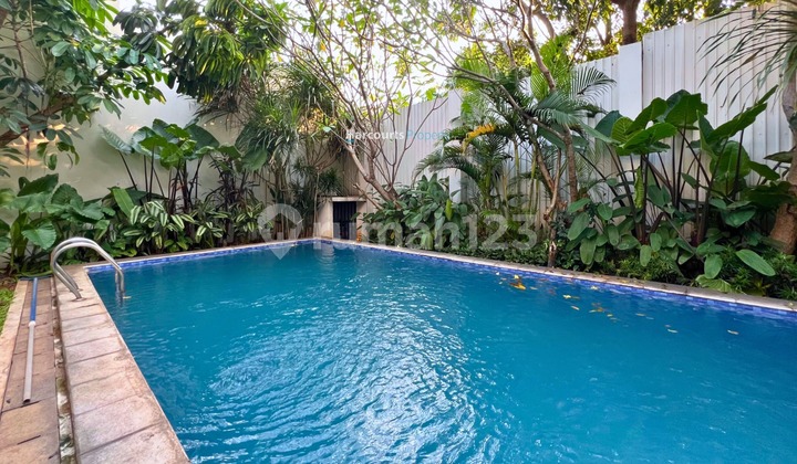 Beautiful House With Pool Ready to Live In Beautiful House With Pool Ready to Live In