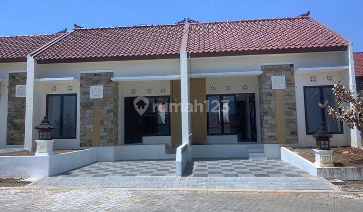 Rumah Minimalis Terletak Di Cluster Taman Kayangan  1