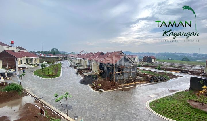 Minimalist House Near Mijen Circuit Bsb Located in Taman Kayangan Cluster 1