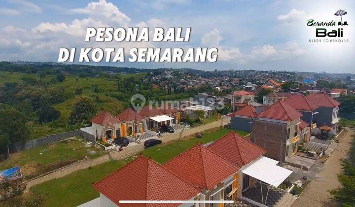 Beranda Bali mundu townhouse rumah nuansa Bali di Semarang  1