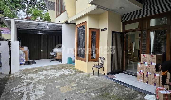 Dijual Murah Rumah 2 Lantai Di Kelapa Gading Permai. Kondisi Rumah Terawat (saat Ini Digunakan Sebagai Kantor. 2