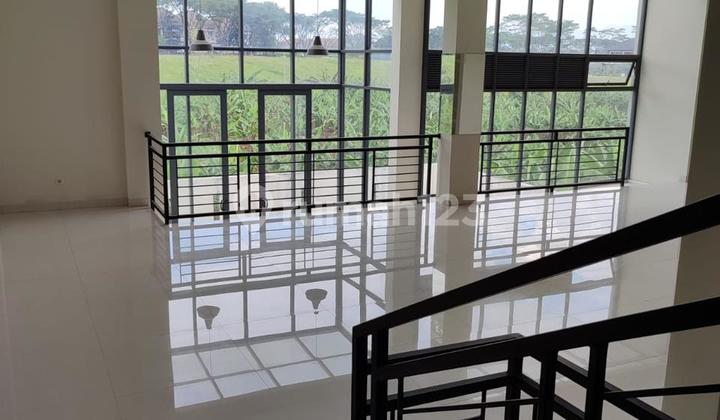 Rumah Baru @ Bumi Parahyangan Bandung, Hadap Danau 3 Lantai 2