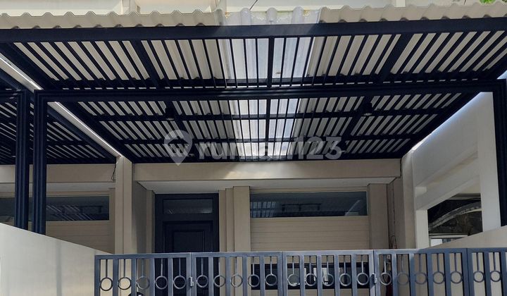Rumah Siap Huni Di Vila Melati Mas Menghadap Timur 1