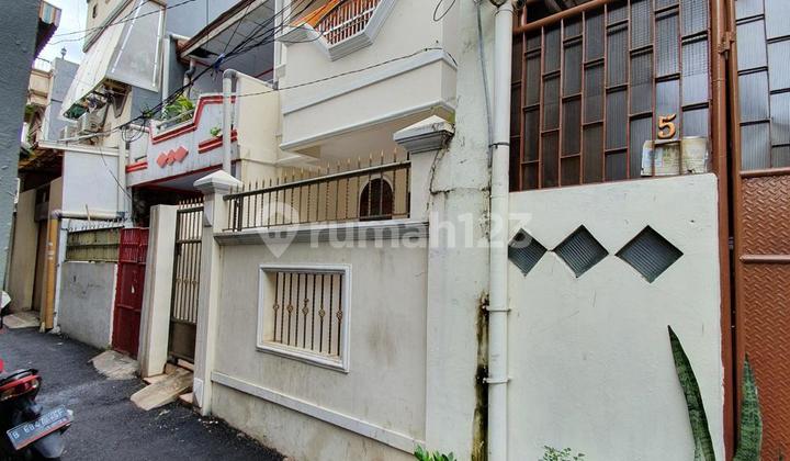SHM House on Terate Street, Jembatan Lima