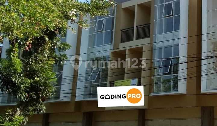 RJ 3-Story Shop House Ready to Use Near AKPOL