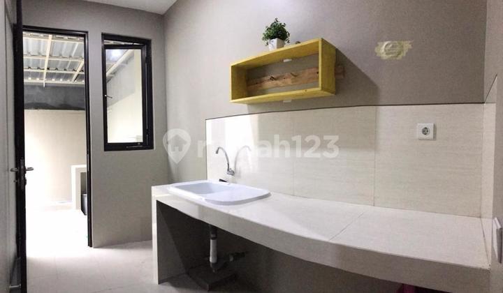 Minimalist Modern House Graha Candi Golf 10 Minutes to Undip Campus Tembalang 1