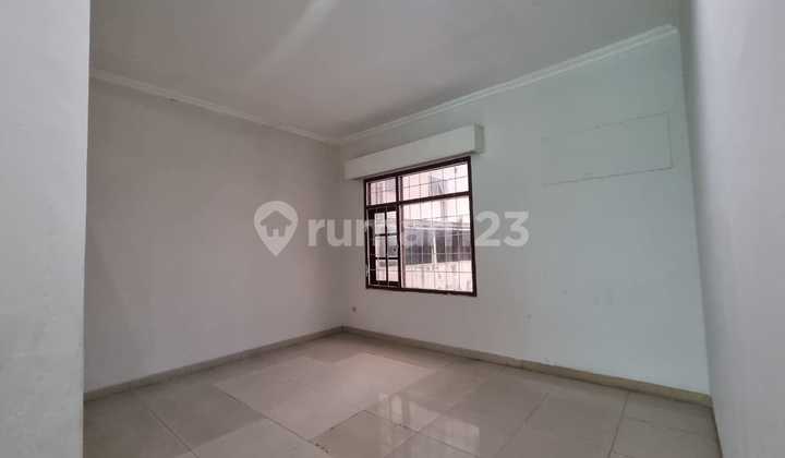 Ruko Strategis Di Pusat Bisnis Mt.haryono