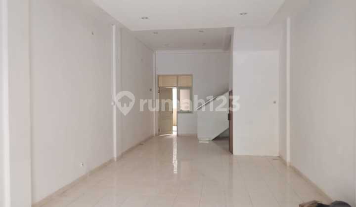 Two-Story Shop House Near UIN Walisongo Campus, Rj 1