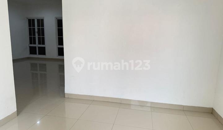 Dijual Rumah Cantik Siap Huni Lokasi Strategis di Gading Serpong 2