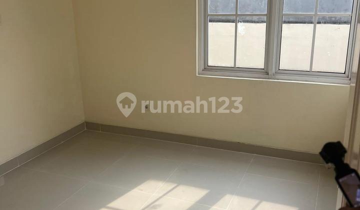 For Sale Hook Position House Ready to Occupied Strategically Located, Alicante 2