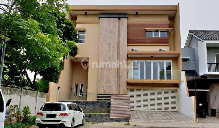 Rumah Mewah Siap Huni Daan Mogot Baru, Jakarta Barat 1