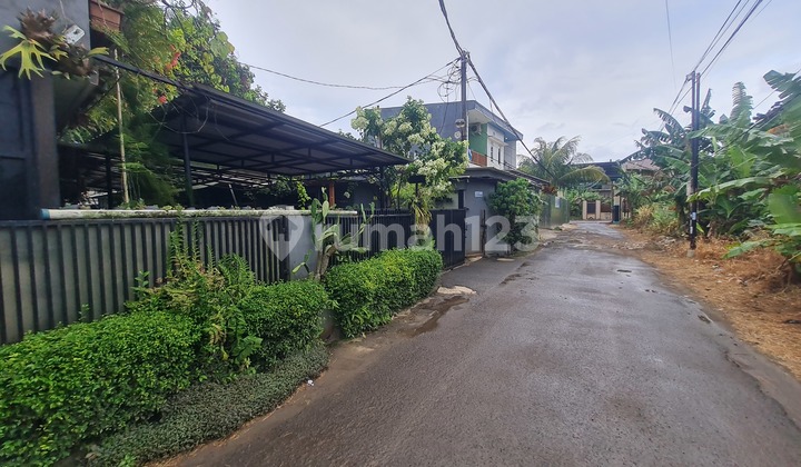 Selling Fast House and Boarding House 23 Rooms Fully Occupied Strategic Location in Ciater BSD Selling Fast House and Boarding House 23 Rooms Fully Occupied Strategic Location in Ciater BSD