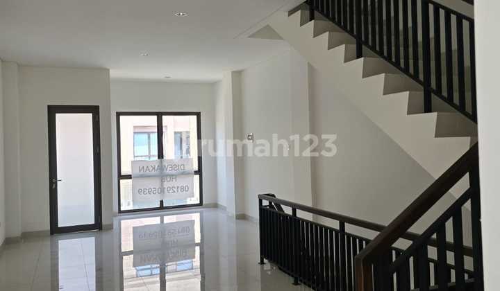 For Rent: Nice 3-Story Shop House in BSD, Tangerang