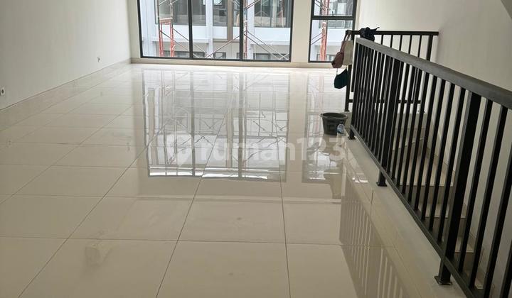 Disewakan Ruko Baru Maggiore Junction 3 Lantai gading Serpong Disewakan Ruko Baru Maggiore Junction 3 Lantai gading Serpong
