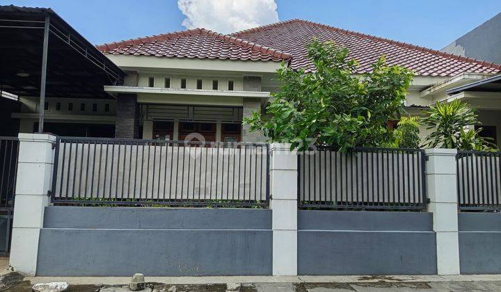 Rumah Bagus Lokasi Strategis di Kanigoro, Kartoharjo, Madiun 1