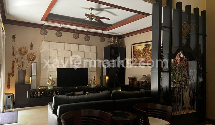 Luxury Mega House in Kebon Jeruk, West Jakarta 2