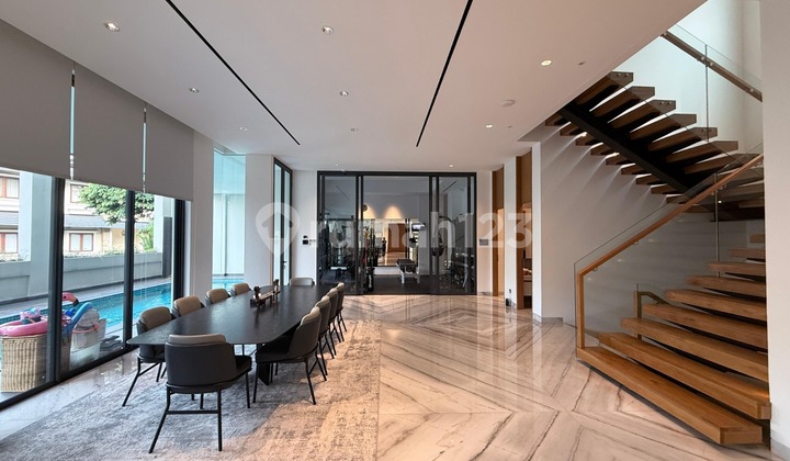 Dijual Rumah Mewah Full Furnished Cluster Telaga Golf Bsd City 2