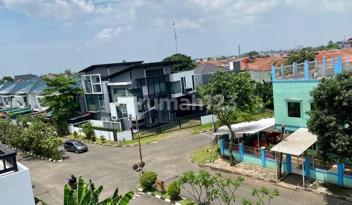 For Sale House In Taman Golf, Modernland Tangerang 2