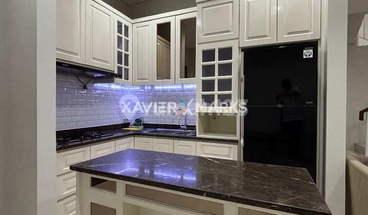 Dijual Rumah Furnished Interior Cakep Cluster Illustria Eminent Bsd City Tangerang 2