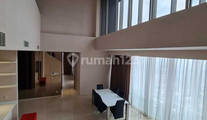 Penthouse Saumata Private Lift Semi Furnish Alam Sutera Tangerang