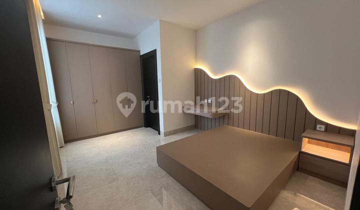 Dijual Rumah American Classic Full Furnished Cluster Sutera Buana Alam Sutera Tangerang 2