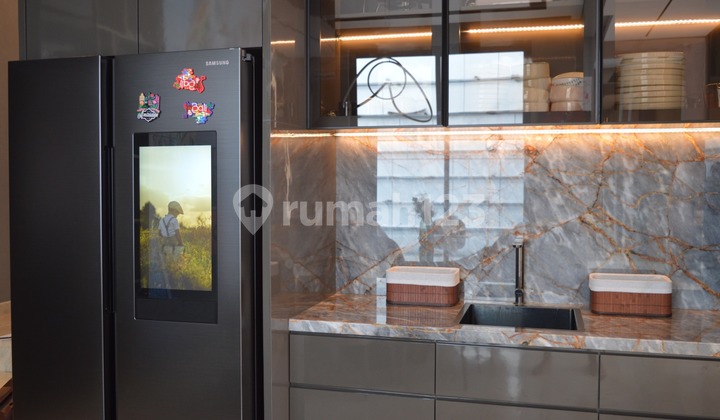 For Sale Luxury House with Swimming Pool Lakewood Cluster Navapark Bsd City For Sale Luxury House with Swimming Pool Lakewood Cluster Navapark Bsd City