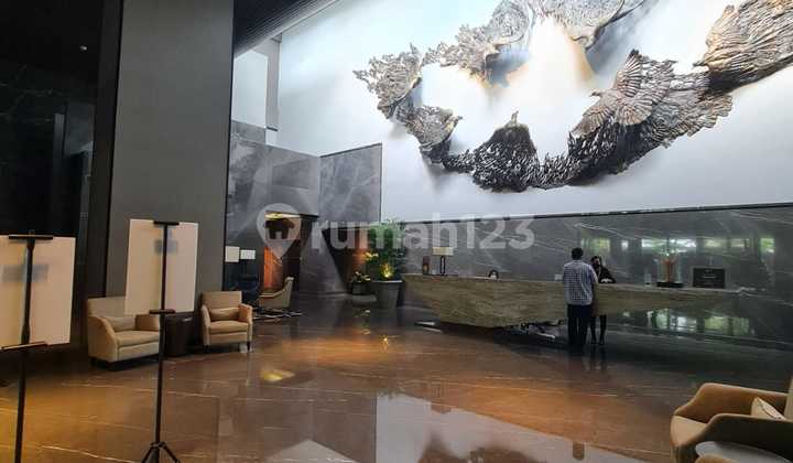 Penthouse Saumata Private Lift Semi Furnish Alam Sutera Tangerang 2