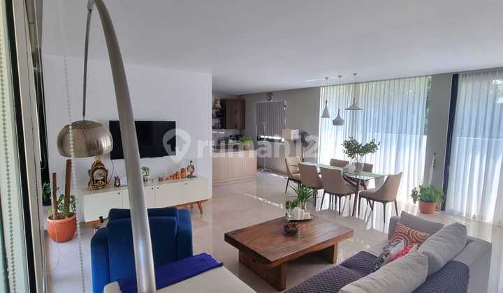 Rumah Hoek Cluster Vermont Parkland Bsd City Tangerang