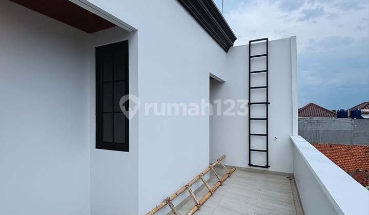 For Sale Luxury House with Private Pool in Jagakarsa, South Jakarta 2