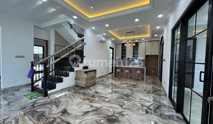 Dijual Rumah Hook Brand New Semi Furnished Mewah Cluster Victoria Alam Sutera Tangerang Dijual Rumah Hook Brand New Semi Furnished Mewah Cluster Victoria Alam Sutera Tangerang