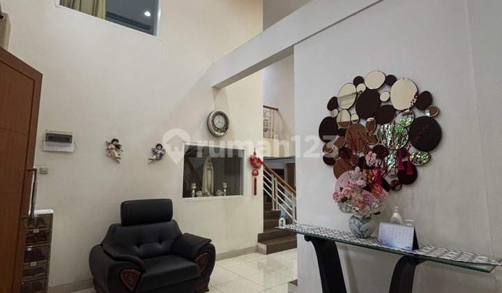 Split Level House The Green Blossom Ville Bsd City Tangerang 2