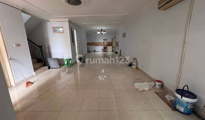 Rumah 2.5 Lt Perumahan Daan Mogot Tampak Siring 1