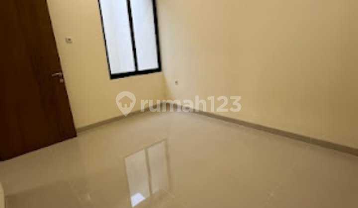 Rumah Cluster Flamboyan, Alam Sutera, Tangerang MS 2