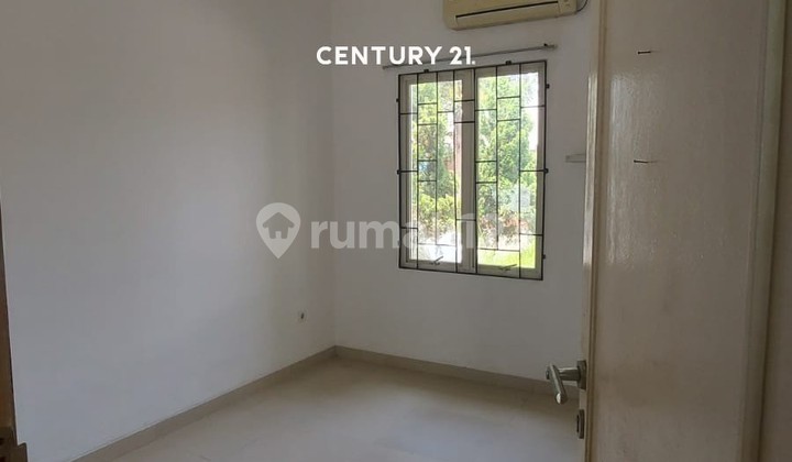 Beautiful Ready-to-Live House in Ivory Cluster Lippo Cikarang 2