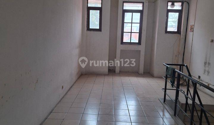 Ruko 2 Lantai Cocok Untuk Usaha Dekat  Kawasan Industri 2