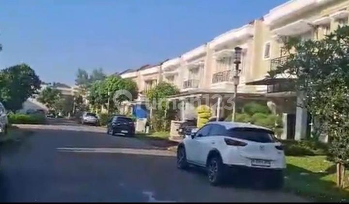 Rumah Hoek Cluster Maxwell, Dekat Umn & Sms