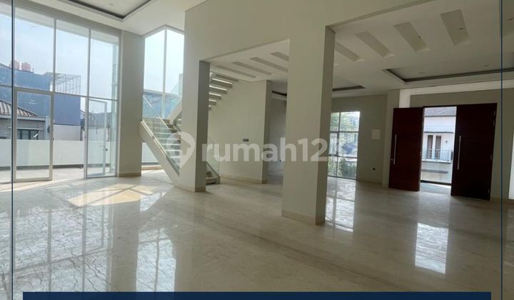 Dijual Brand New House Cluster Florence Pik Luas 260M2 Bangunan 3 Lantai Hanya 13,5 Miliar!! Jakut