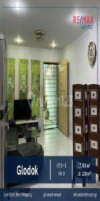 Dijual Cepat Rumah Glodok 3 Lantai Hanya 2,4 Miliar!! Jakbar 1
