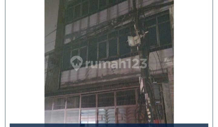 For Rent: Attached Shop House 8 Meters Wide at Jembatan Lima, Land Area 160m², Building Area 720m² Only 280 Million/Year!! Suitable for Convection, Online Business, Tutoring Center, Cafe, Coffee Shop, F&B, Etc!! West Jakarta For Rent: Attached Shop House 8 Meters Wide at Jembatan Lima, Land Area 160m², Building Area 720m² Only 280 Million/Year!! Suitable for Convection, Online Business, Tutoring Center, Cafe, Coffee Shop, F&B, Etc!! West Jakarta