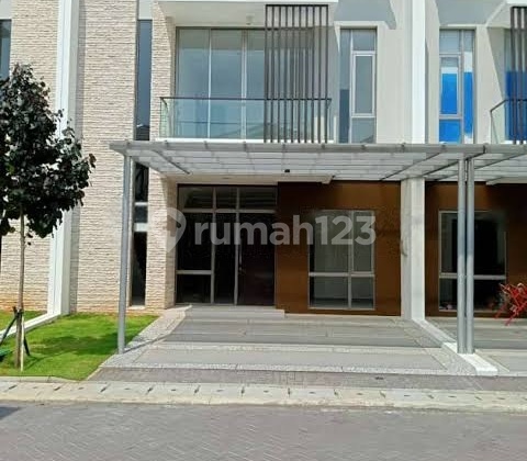 Termurah Rumah Pik 2 Siap Huni Lokasi Strategis